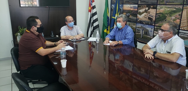 Flexibilização: ACV se reúne com prefeito João Dado